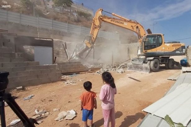WATCH: Palestinian father forced to demolish home in Jerusalem