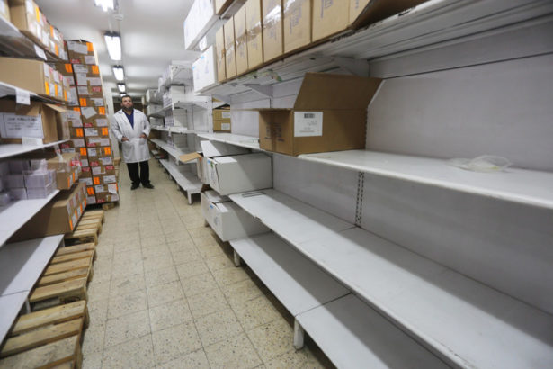Israeli siege causes vital medicines to run out in Gaza