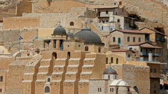 Hundreds of Israelis disrupt prayers in oldest Christian monastery In Palestine