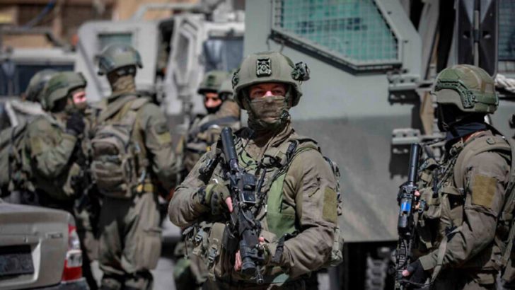 Invading Israeli troops injure 80 Palestinians, shoot ambulance