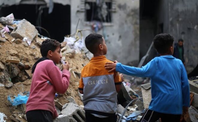 As the world rang in the new year, Palestinians in Gaza “ran for their lives” – Day 86
