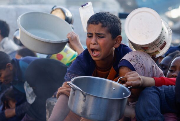 Israel plans to displace Gazans to “humanitarian islands flooded with aid” – 159