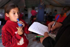 Rafah’s war-zone classroom for displaced Palestinian children