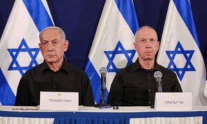 Netanyahu (left) and Yoav Gallant during a press conference in Tel Aviv in October