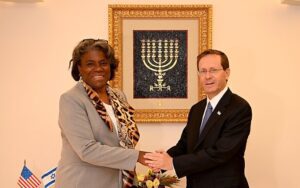 Israeli President Isaac Herzog with U.S. Ambassador to the U.N. Linda Thomas-Greenfield at the President’s Residency in Jerusalem, 2021.