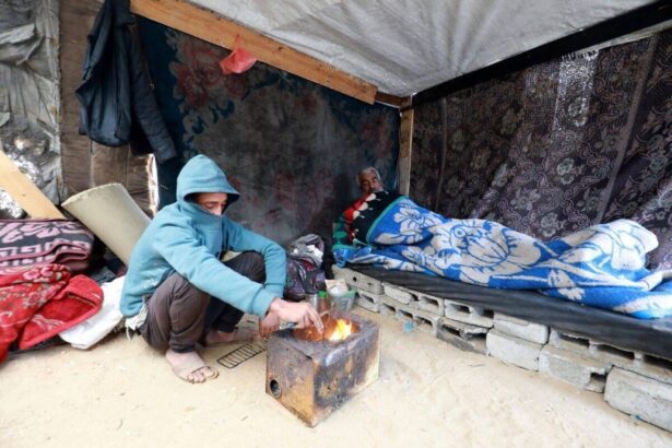 Gazans abandoned to the elements amid Lebanon ceasefire – Day 416