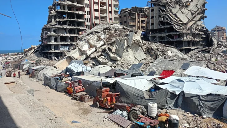 In Gaza City, I Have Surrendered to an Unknown Fate