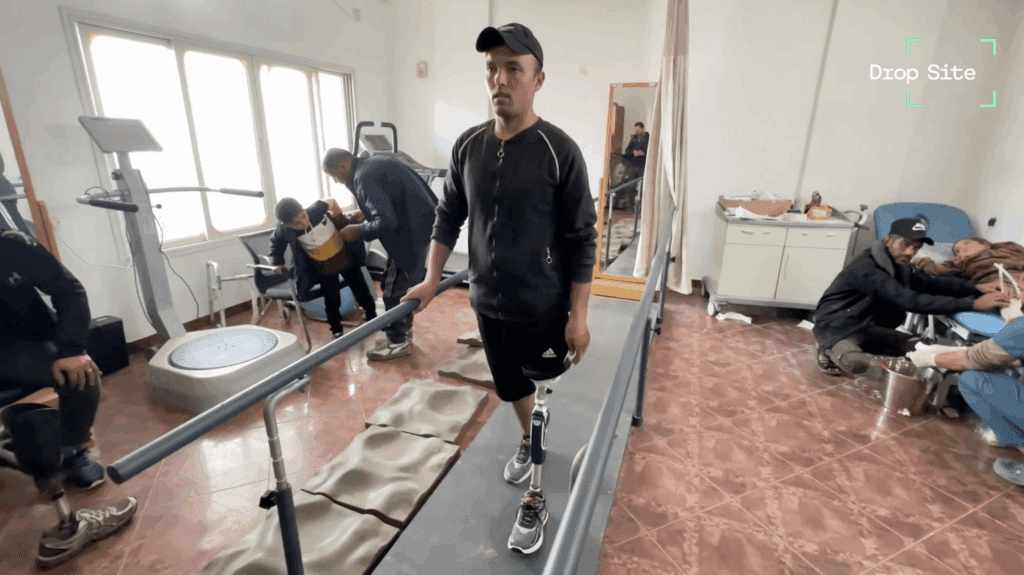 Patients receive treatment at the Hamad Hospital for Rehabilitation and Prosthetics in Al-Zuwaida. November 2025. (Image by Abdel Qader Sabbah.)