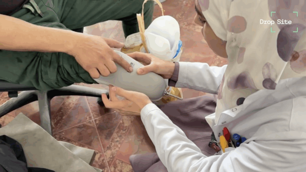 The Hamad Hospital in Al-Zuwaida molds and fashions prosthetics with limited resources. November 2025. (Image by Abdel Qader Sabbah.)