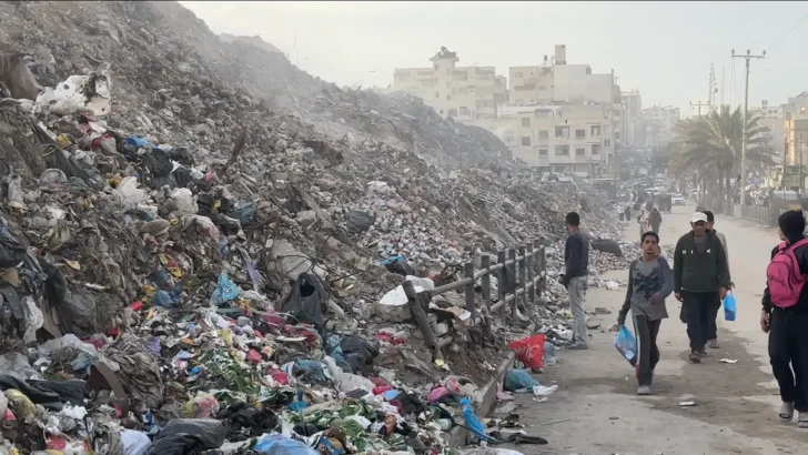 Garbage Is Poisoning Gaza