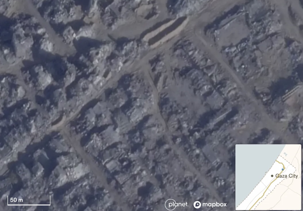 Close-up of new berms constructed in Jabaliya beyond the yellow line and Israel's supposed area of control.