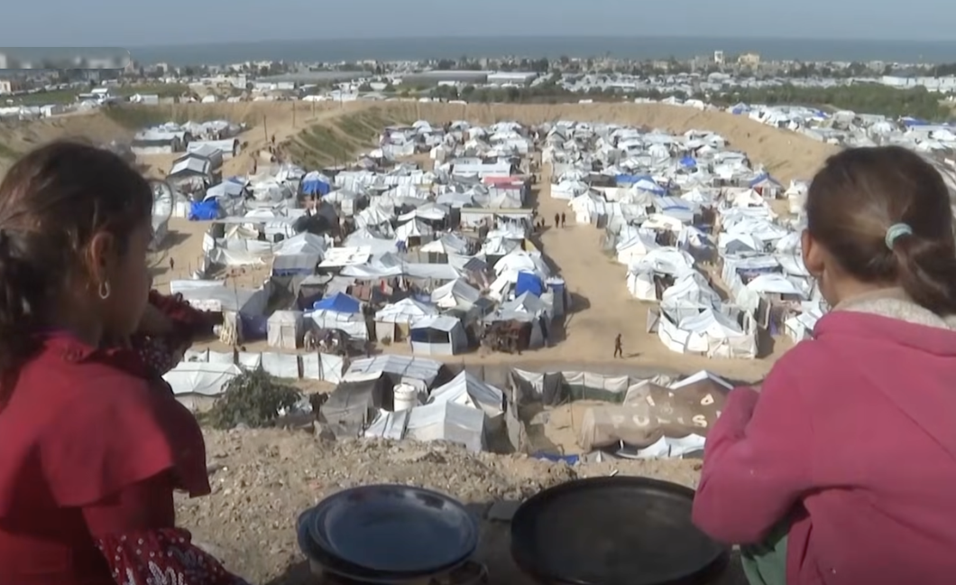 Overlooking the tent city where Khan Younis used to be