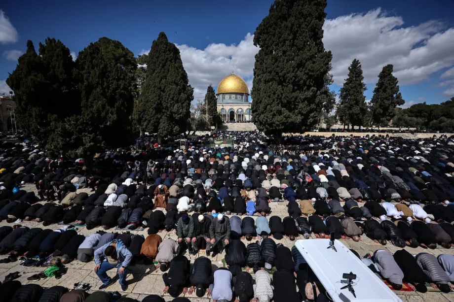 Palestinian Muslims gather to perform the second Friday prayer of the holy month of Ramadan at Al-Aqsa Mosque in Jerusalem, on February 27, 2026.