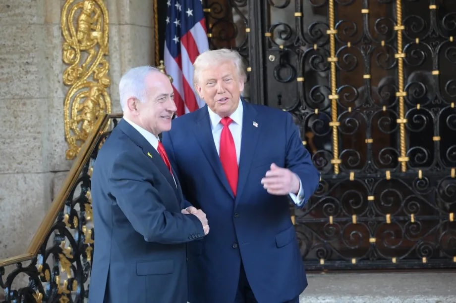 U.S. President Donald Trump (R) welcomes Israeli Prime Minister Benjamin Netanyahu (L) at his Mar-a-Lago residence in Florida, United States on December 29, 2025.
