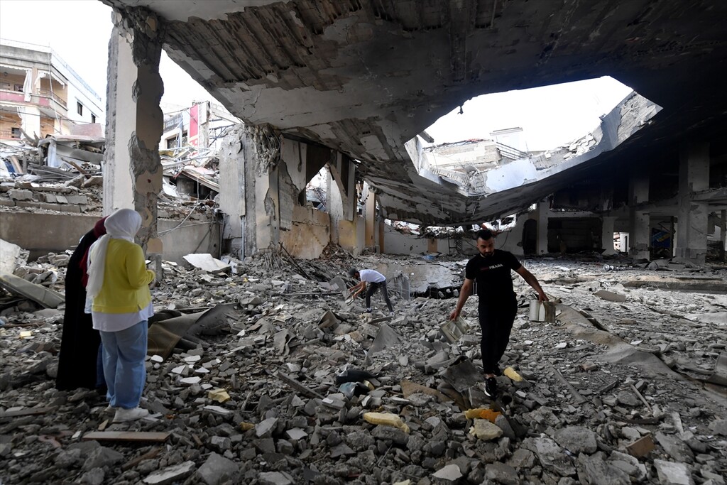 A view of the heavy destruction after Israeli strikes on the town of Jebchit in Nabatieh, Lebanon on April 21, 2026