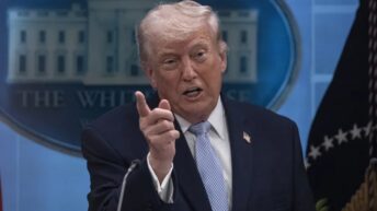 Trump Says US Sent ‘a Lot of Guns’ to Protesters in Iran