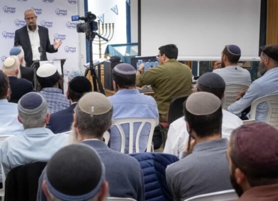 ‘War Is a Divine Mission’: The Influential Group Seeking to Bring the Israeli Army Under Torah Law
