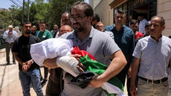 Israeli soldier kills seven-month-old Palestinian baby, then walks away