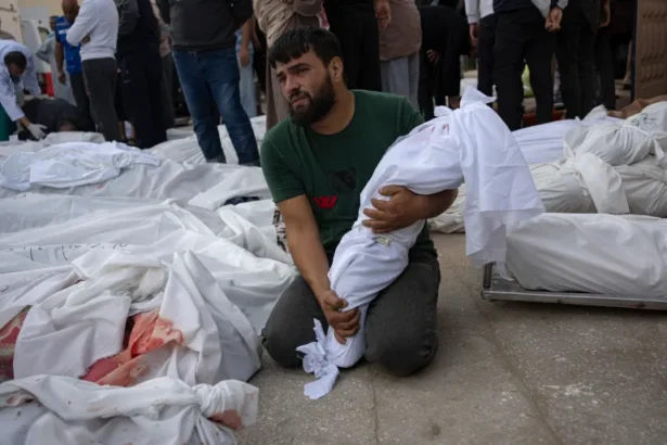 Israel’s Attacks on Gaza’s Children (Photos) Israel’s Attacks on Gaza’s Children (Photos)