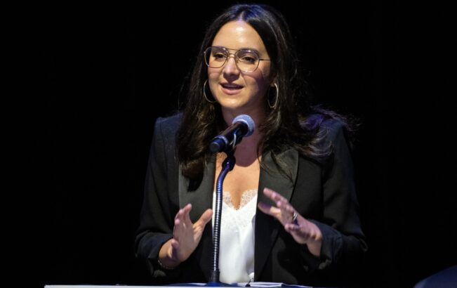 Bari Weiss, Free-Speech Fraud & Zionism Promoter, Would Rather Deport Than Debate Bari Weiss, Free-Speech Fraud & Zionism Promoter, Would Rather Deport Than Debate
