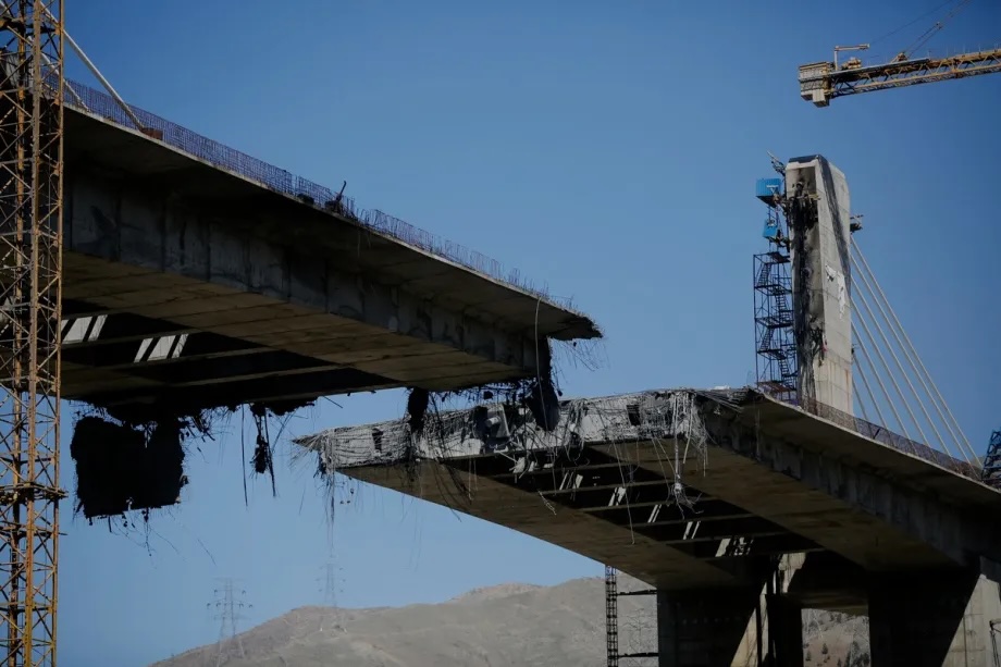 Significant sections of the B1 Bridge are seen destroyed after an airstrike attributed to the United States and Israel targeted the site near Tehran, in Karaj, Iran, on April 03, 2026.