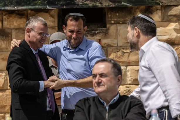 103 Nails on the Map: How Israel’s Government Is Burying the Two-state Solution