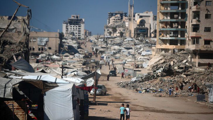 Rebuilding of Gaza to cost seven times more than all previous wars: Oxfam