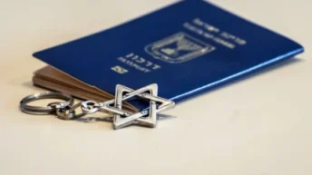 How the US law on dual citizens was changed for Israel