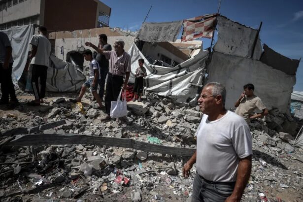 Israel is squeezing the life out of Palestinians – Daily Update