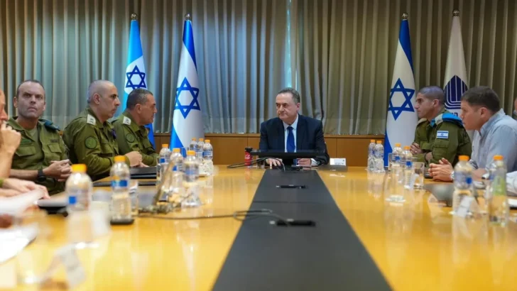 Israeli war chief briefs ministers on potential war against Palestinian Authority Israeli war chief briefs ministers on potential war against Palestinian Authority